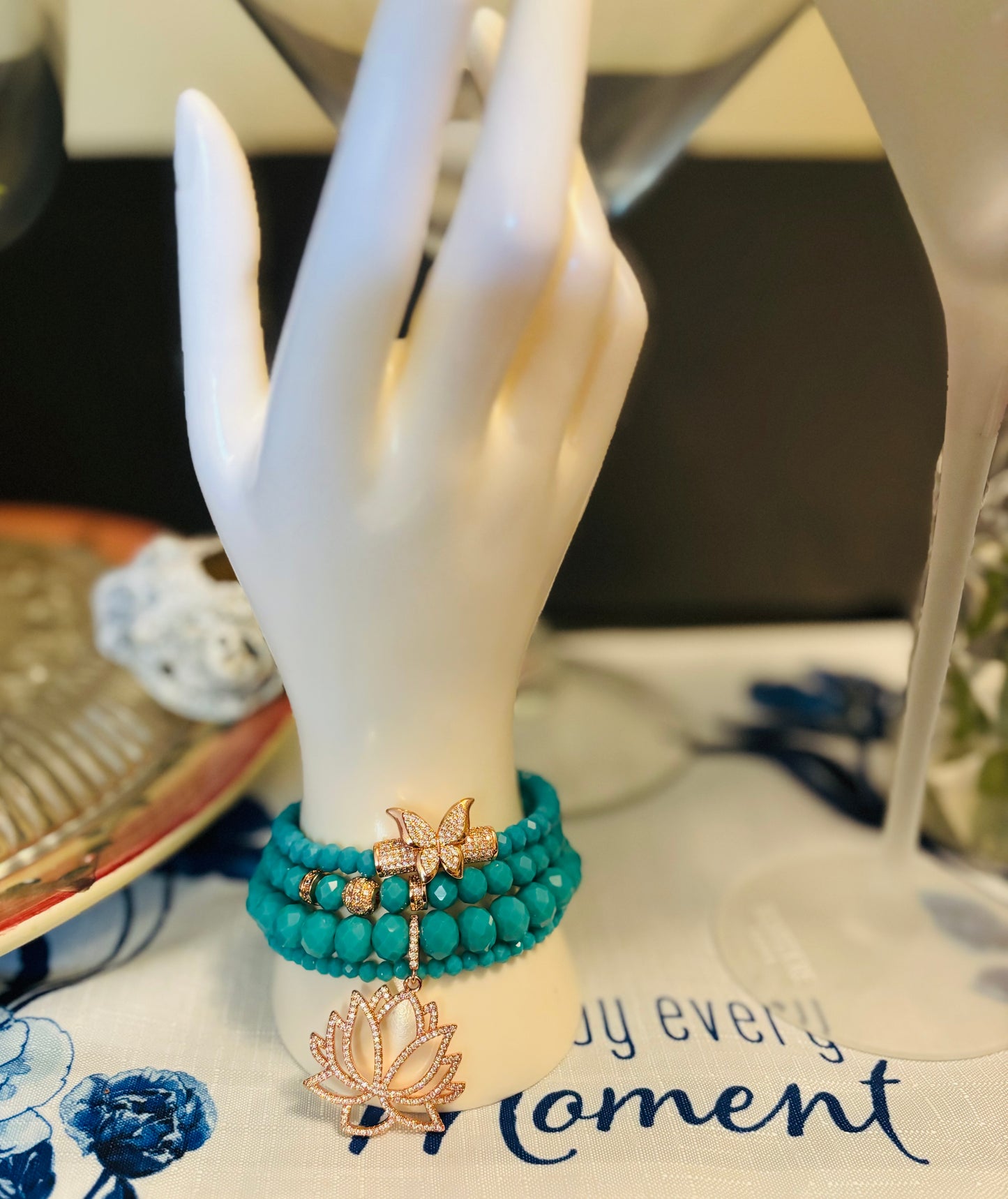 Lotus in Teal